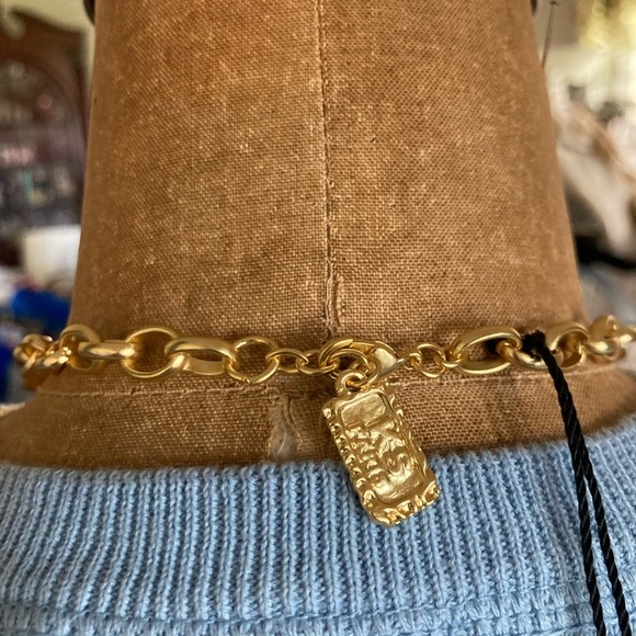 NWT Karine Sultan Hammered Disc Statement Necklace Gold-tone 20” adjusta… - Picture 3 of 6